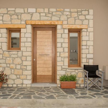 The Mountain House - Authentic Cretan Hideaway - Breathtaking And Nature Views Tourlotí Exterior photo